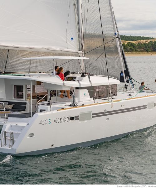 catamaran yacht huren