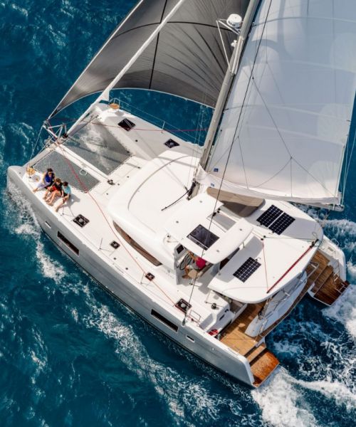 catamaran yacht huren