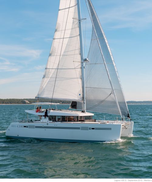 catamaran yacht huren