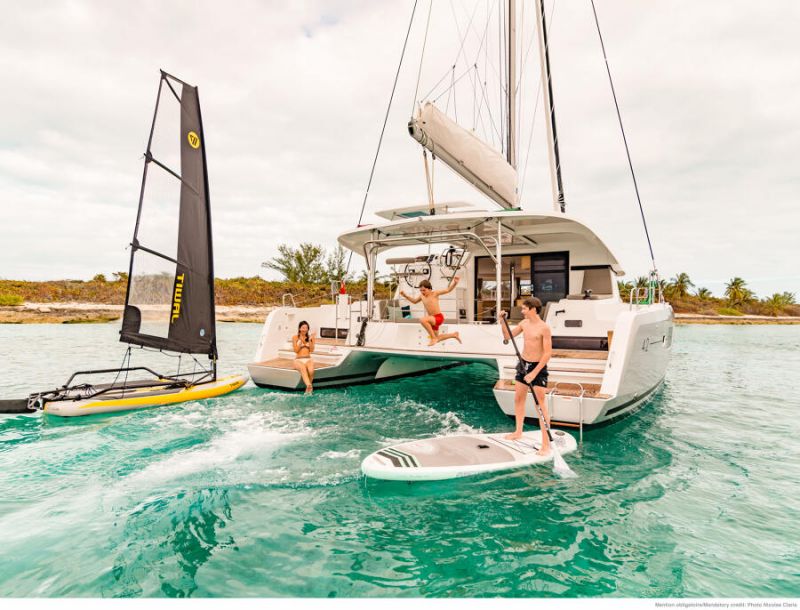 catamaran lagoon 42 price