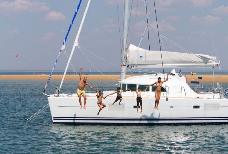 Croisière bateau catamaran Lagoon 380