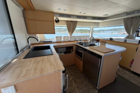 Lagoon 52S - photo 13