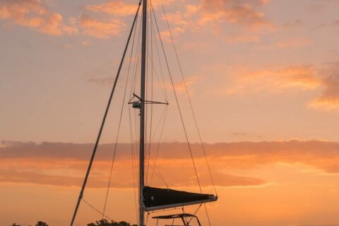 ALDABRA - Lagoon 40