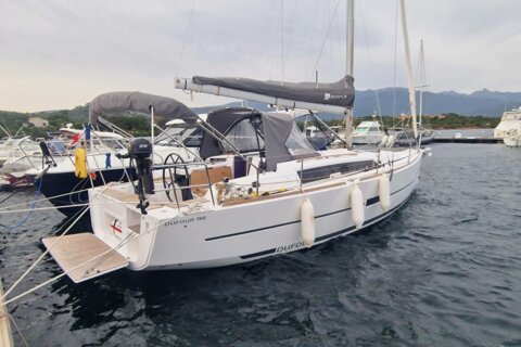 DZAMA - Dufour 360