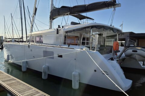 Lagoon 450 F - photo 26