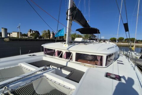 Lagoon 450 F - photo 17