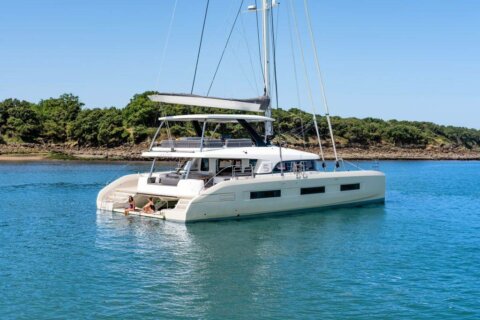 Lagoon Sixty 5 - Lagoon Sixty 5