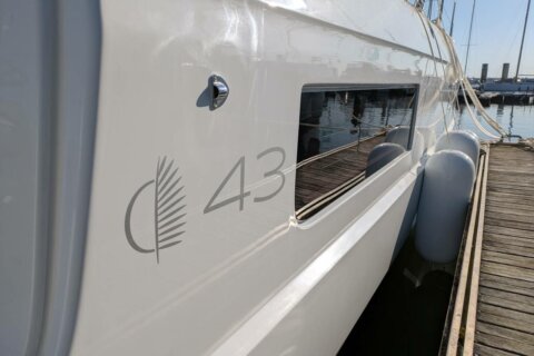 SOLARA - Lagoon 43