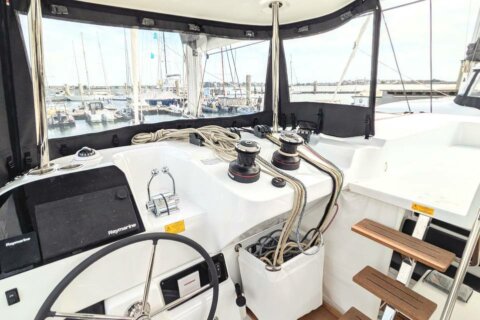 SOLARA - Lagoon 43