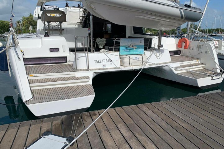 Lagoon 42 2021 · Take It Easy