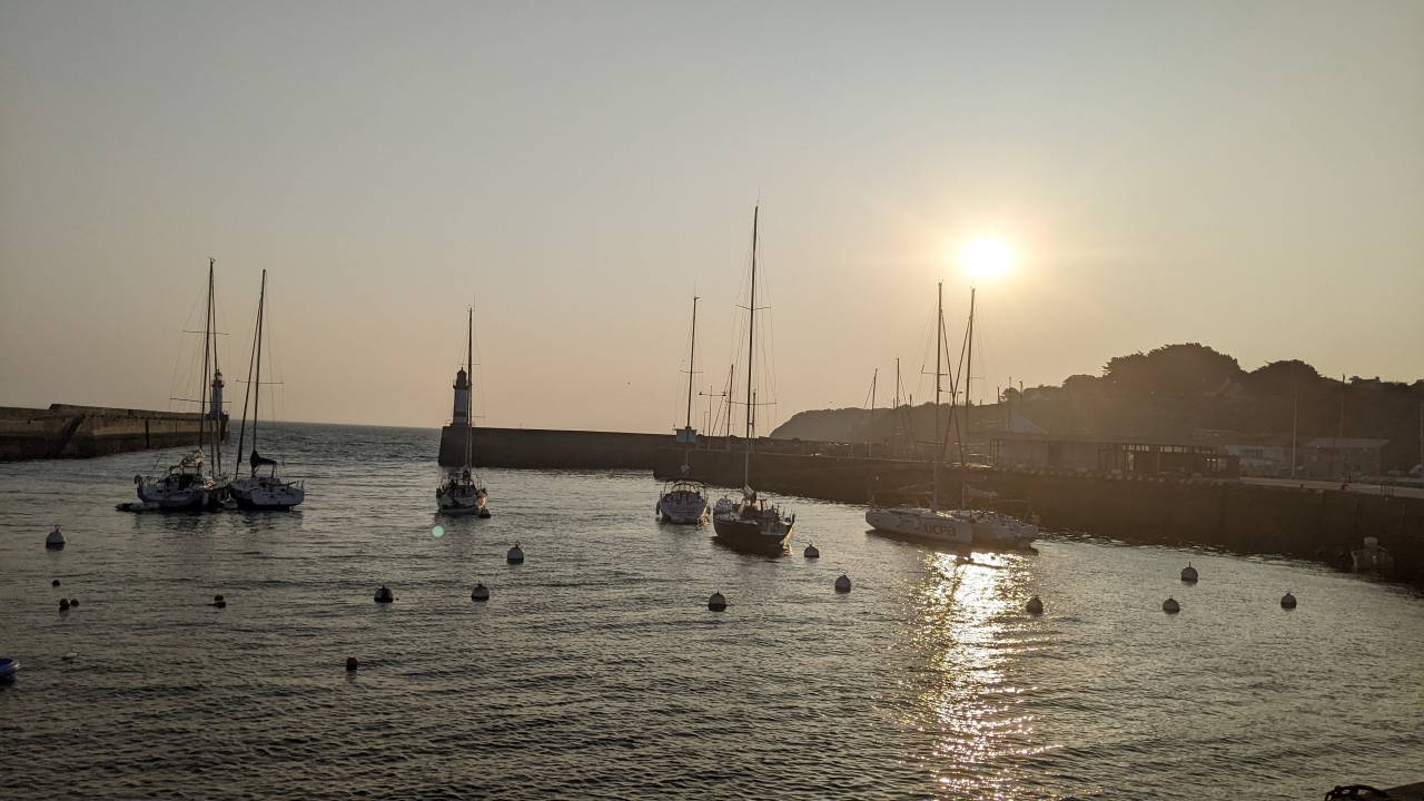 Trou de l'Enfer sur l'île de Groix