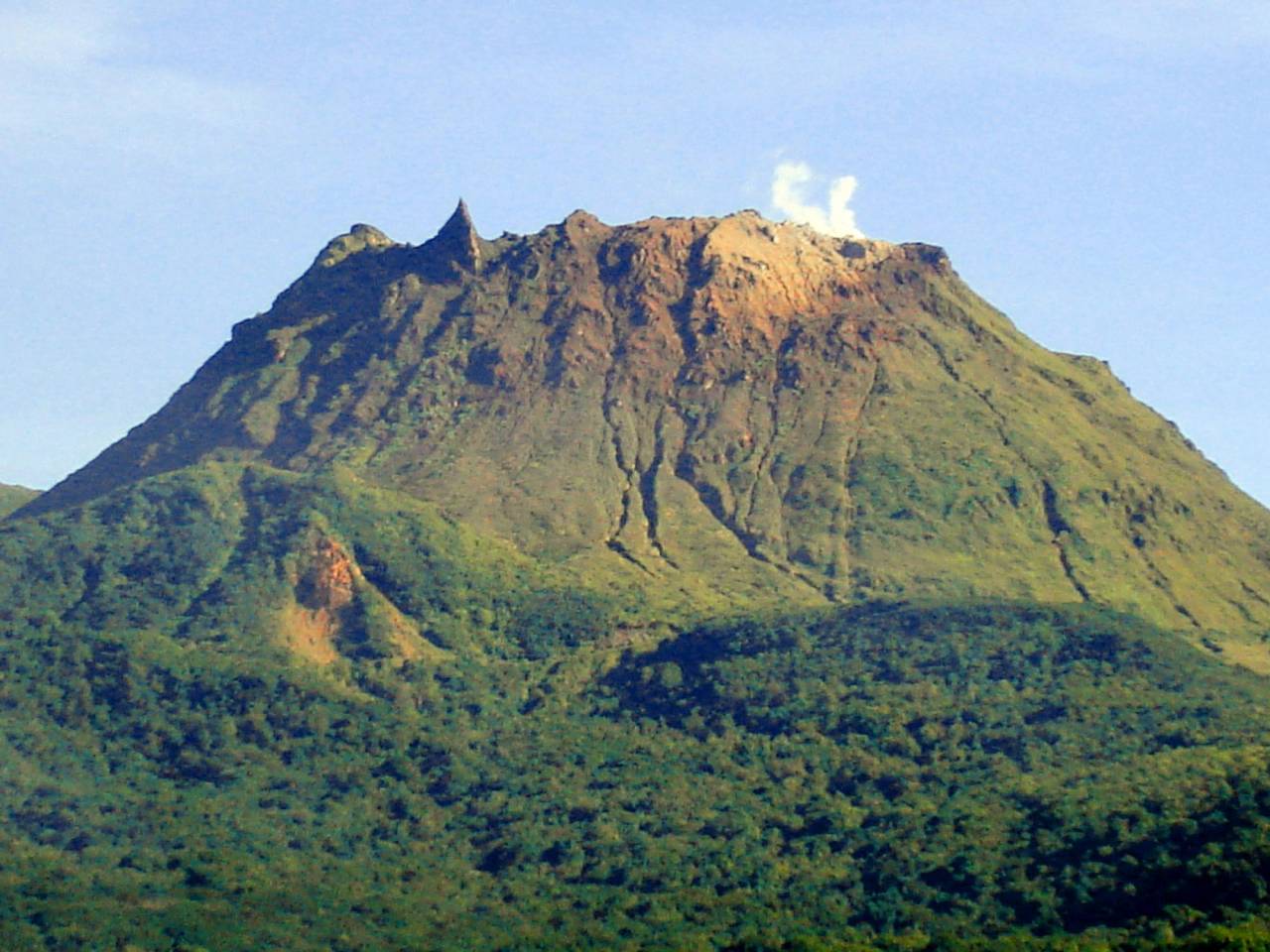 Le volcan de la Soufrière en Guadeloupe